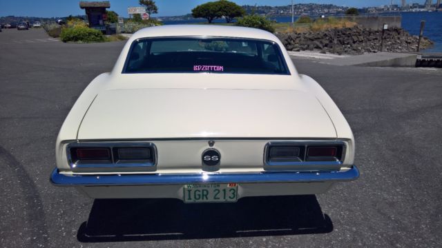1968 Palomino Ivory Chevrolet Camaro