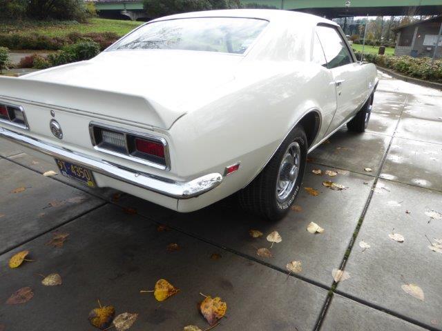 1968 White Chevrolet Camaro Coupe