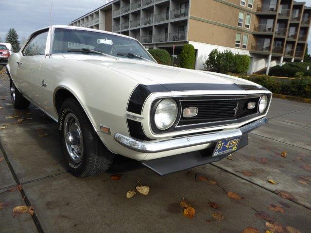 1968 White Chevrolet Camaro Coupe