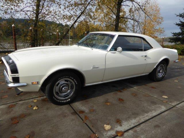 1968 White Chevrolet Camaro Coupe