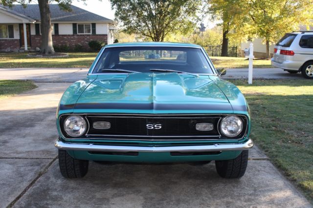 1968 Turquois Chevrolet Camaro Coupe