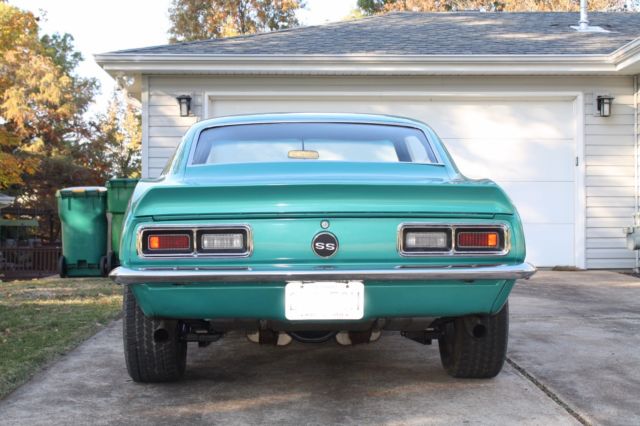 1968 Turquois Chevrolet Camaro Coupe