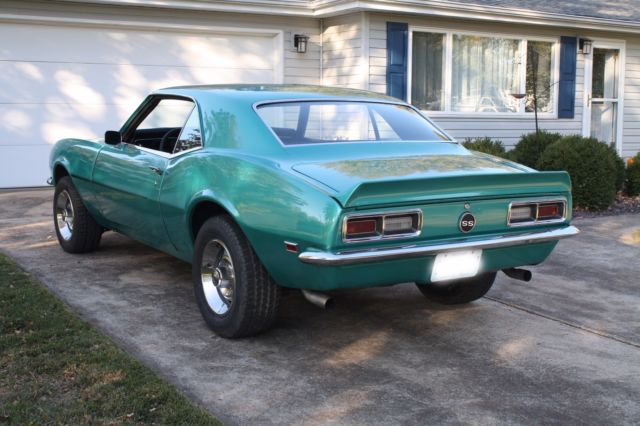 1968 Turquois Chevrolet Camaro Coupe