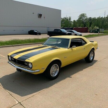 1968 Yellow Chevrolet Camaro Coupe