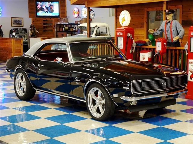 1968 Black Chevrolet Camaro --
