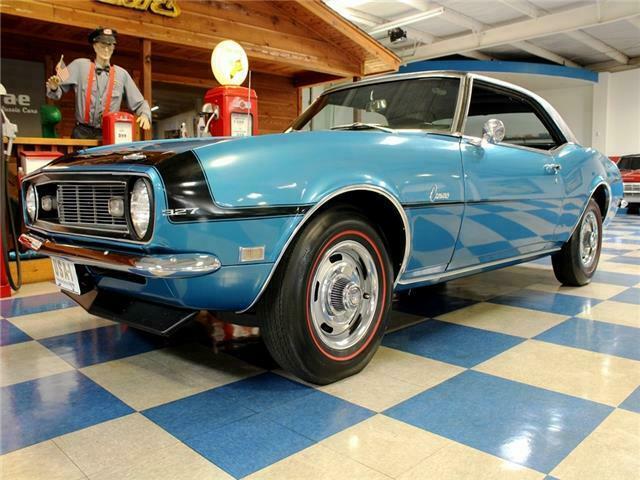 1968 Blue Chevrolet Camaro --