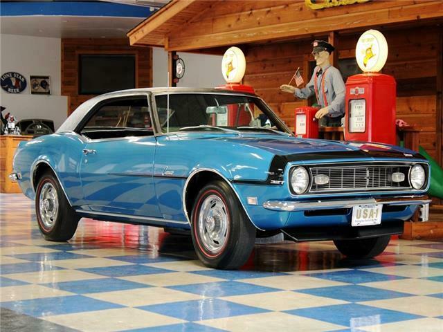 1968 Blue Chevrolet Camaro --
