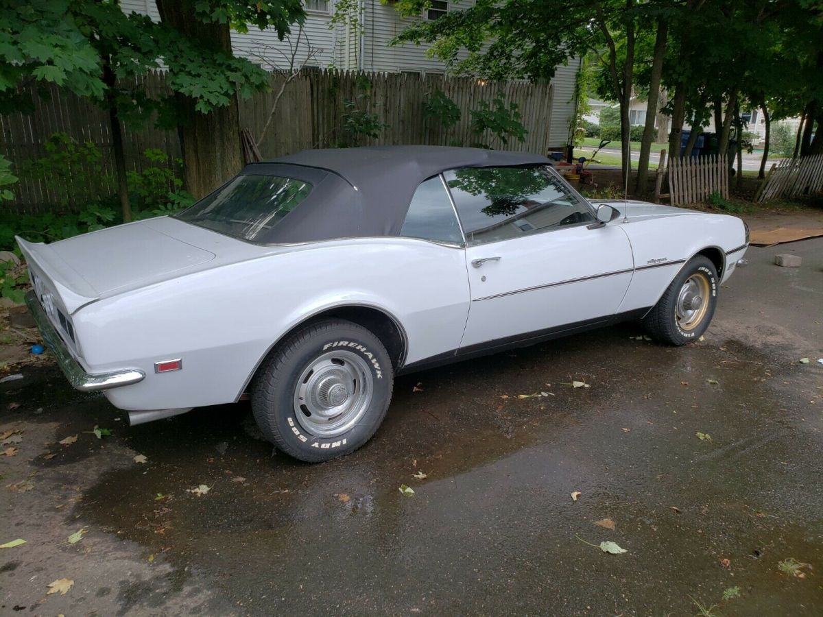 1968 White Chevrolet Camaro Convertible
