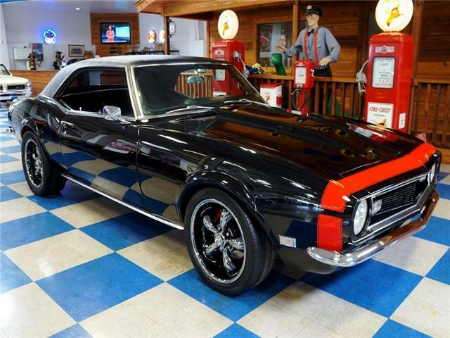 1968 Black Chevrolet Camaro LT1 --