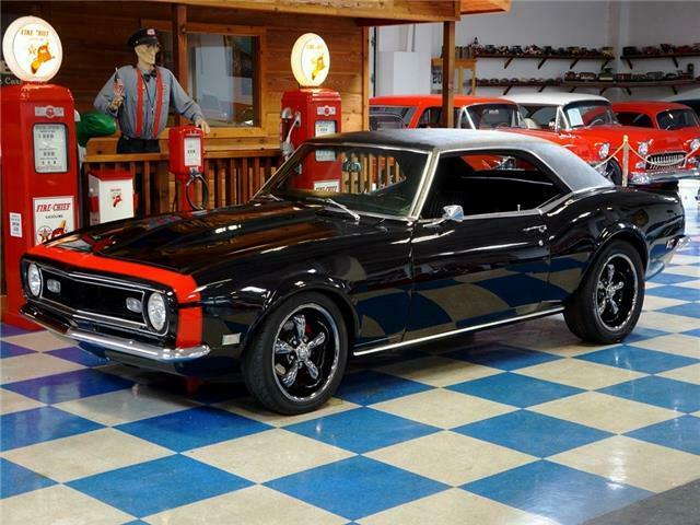 1968 Black Chevrolet Camaro LT1 --