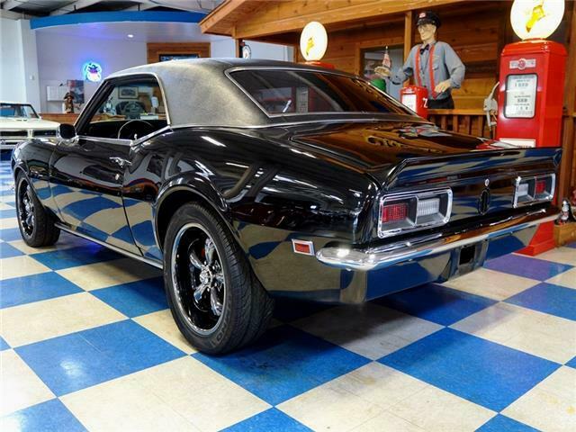 1968 Black Chevrolet Camaro LT1 --