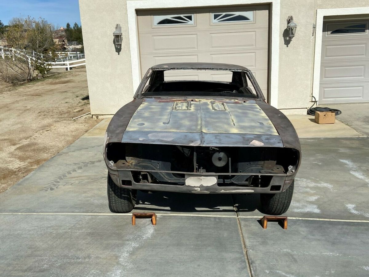 1968 Yellow Chevrolet Camaro Coupe