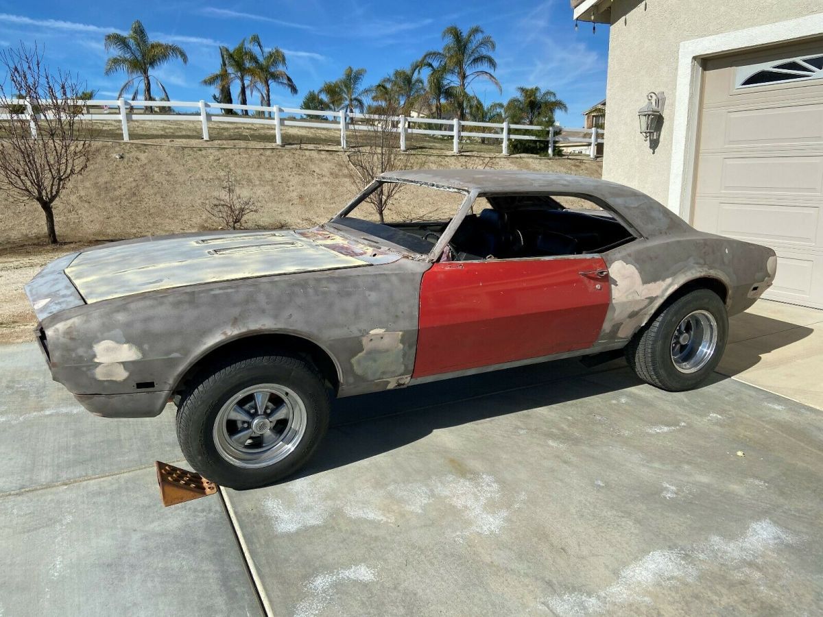 1968 Yellow Chevrolet Camaro Coupe
