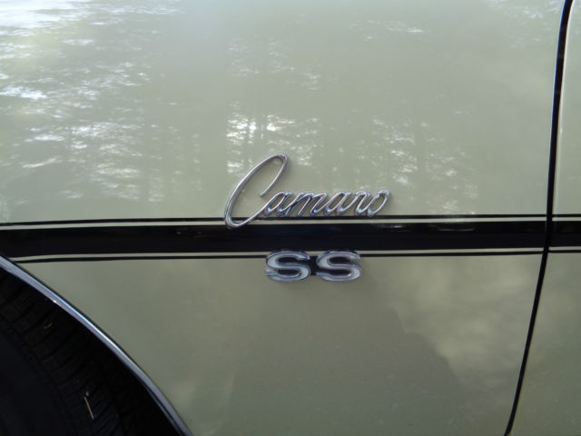 1968 PALOMINO IVORY Chevrolet Camaro Coupe