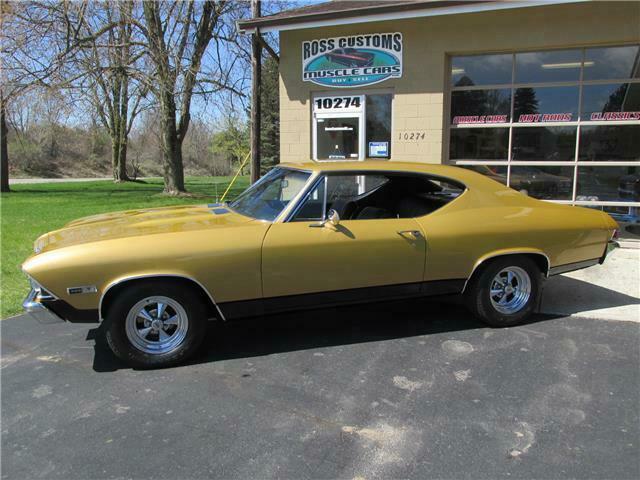 1968 Gold Chevrolet Chevelle 2 Door Coupe