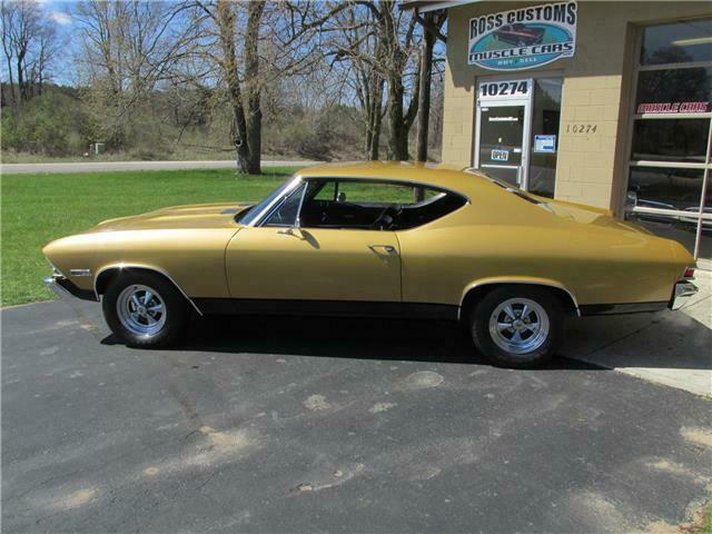 1968 Gold Chevrolet Chevelle 2 Door Coupe