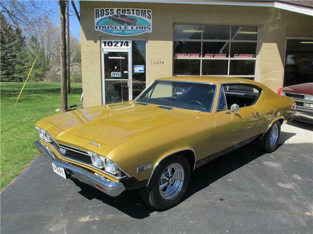 1968 Gold Chevrolet Chevelle 2 Door Coupe