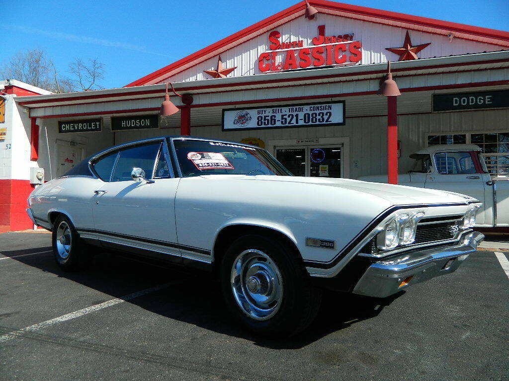 1968 White Chevrolet Chevelle Coupe