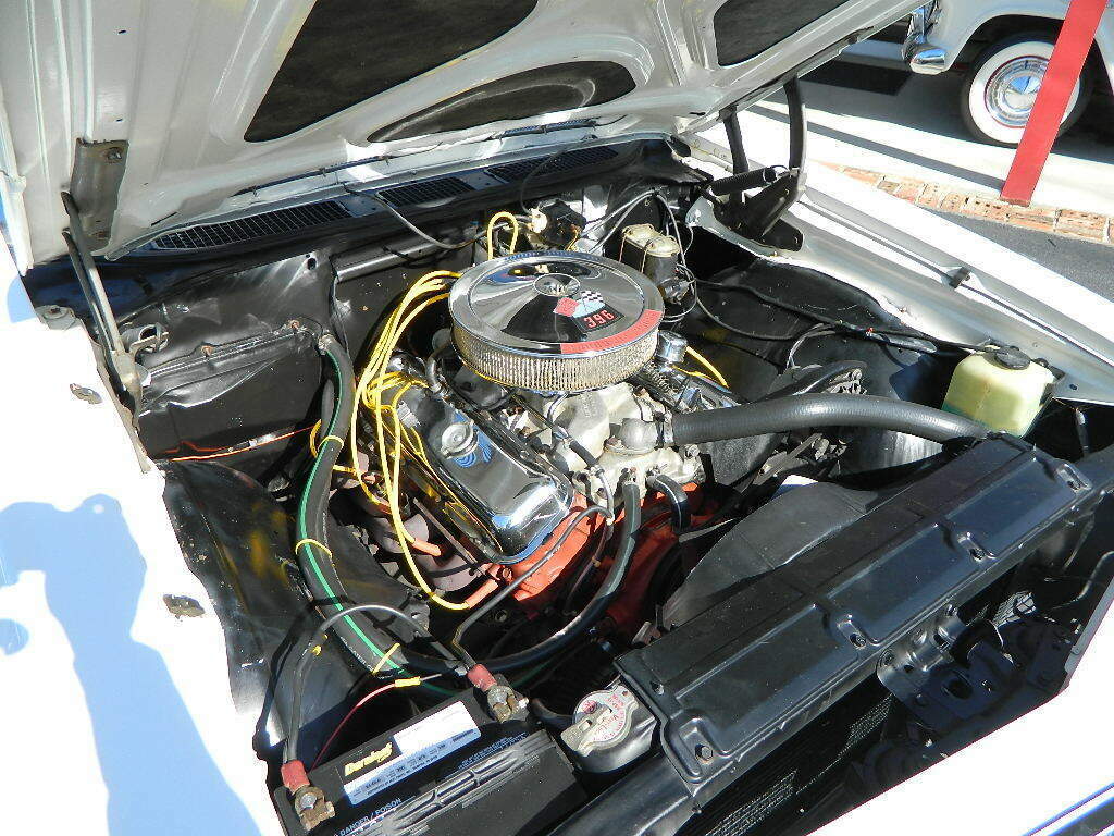 1968 White Chevrolet Chevelle Coupe