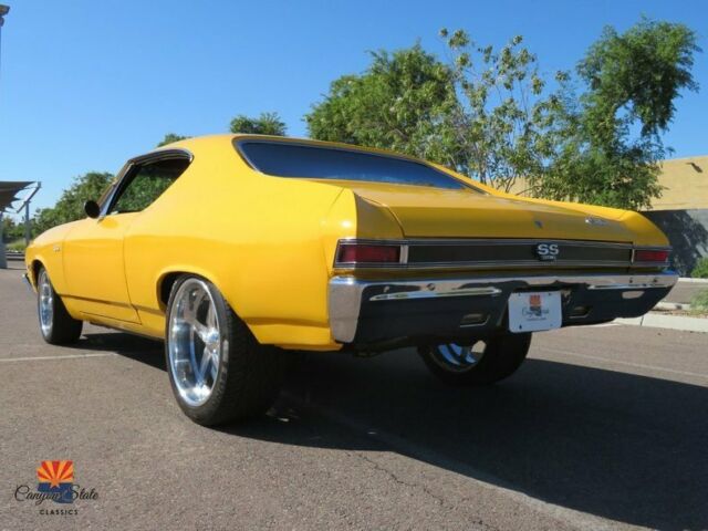 1968 Yellow Chevrolet Chevelle