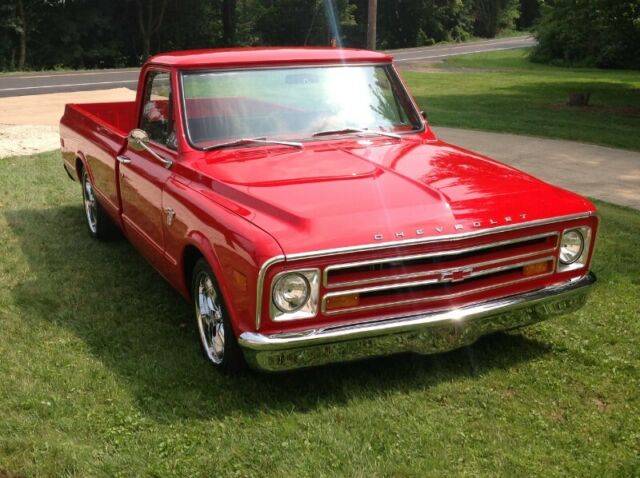 1968 Red Chevrolet C-10 --