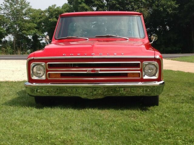 1968 Red Chevrolet C-10 --