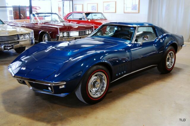 1968 Blue Chevrolet Corvette --