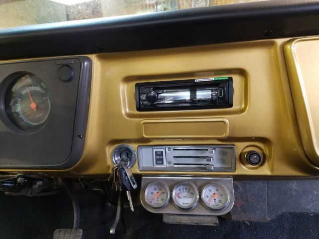 1968 Gold Chevrolet C/K Pickup 1500 Standard Cab Pickup