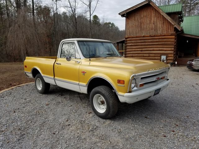 1968 Gold Chevrolet C/K Pickup 1500 Standard Cab Pickup