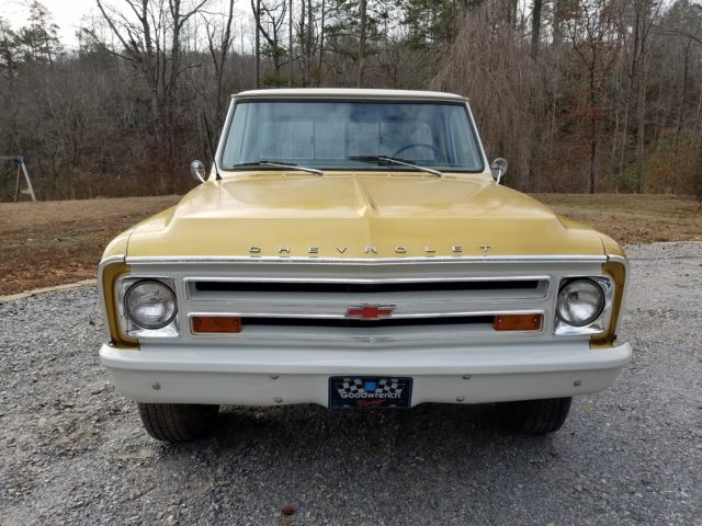 1968 Gold Chevrolet C/K Pickup 1500 Standard Cab Pickup