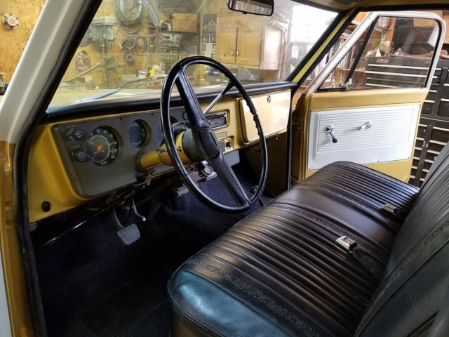 1968 Gold Chevrolet C/K Pickup 1500 Standard Cab Pickup