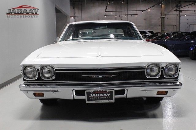 1968 White Chevrolet Malibu Coupe