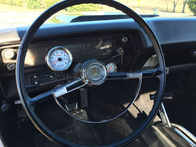 1968 White Chevrolet Nova Coupe