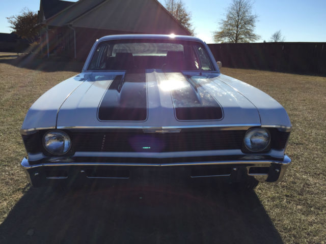 1968 White Chevrolet Nova Coupe