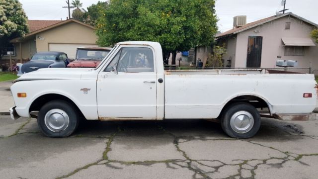 1968 Gold Chevrolet C-10 Standard Cab Pickup