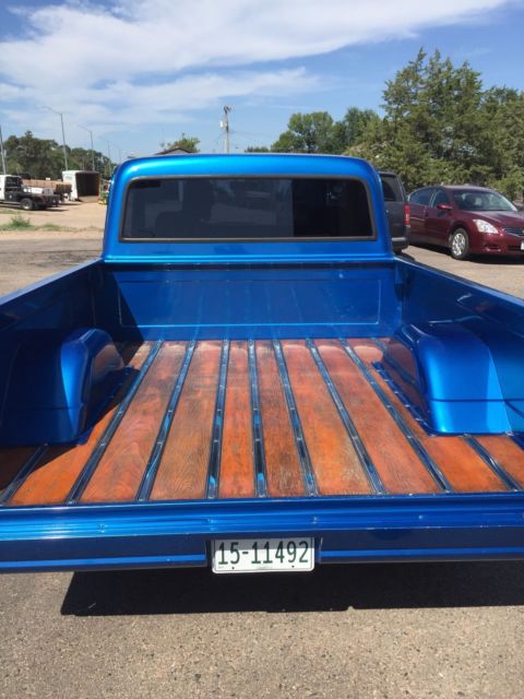1968 Blue Chevrolet C-10 Standard Cab Pickup