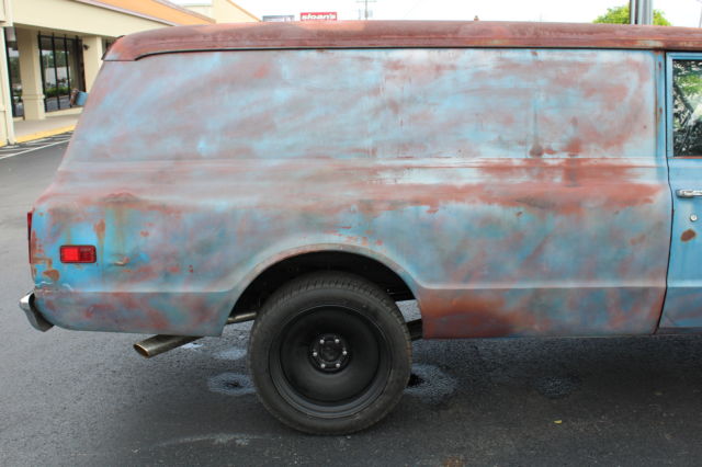 1968 Blue Chevrolet C-10 TRUCK