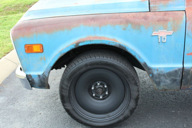1968 Blue Chevrolet C-10 TRUCK
