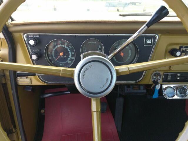 1968 gold Chevrolet C-10