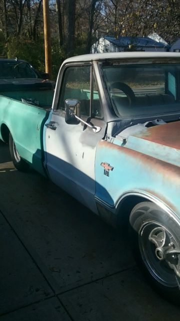 1968 Blue Chevrolet C-10 Standard Cab Pickup