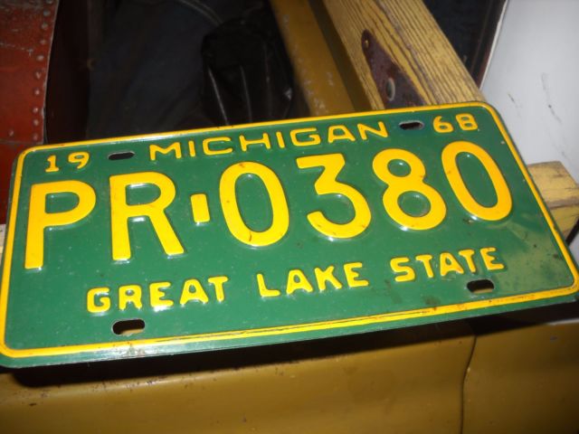 1968 yellow/white Chevrolet C-10