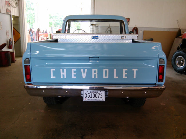 1968 Blue Chevrolet C-10 Standard Cab Pickup