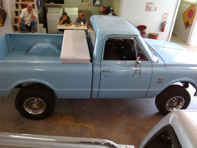 1968 Blue Chevrolet C-10 Standard Cab Pickup