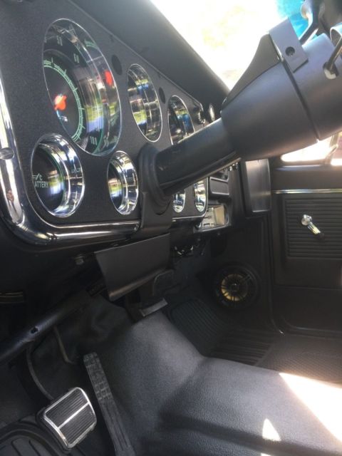 1968 Black Chevrolet C-10