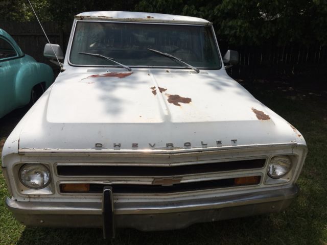 1968 White Chevrolet C-10