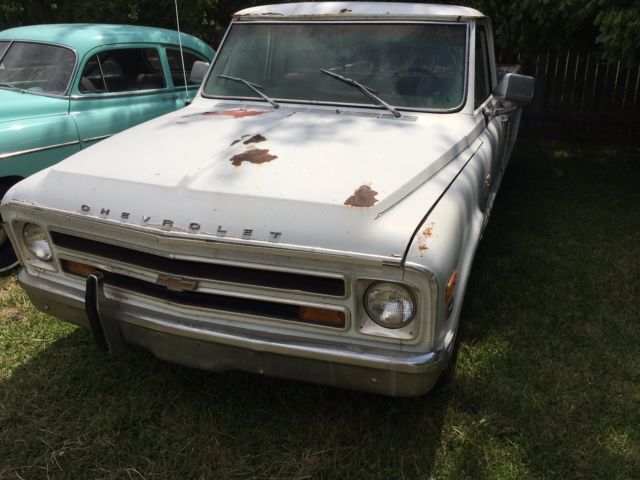 1968 White Chevrolet C-10