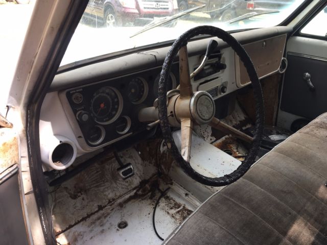 1968 White Chevrolet C-10