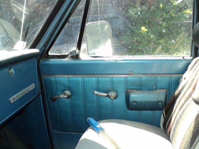 1968 White Chevrolet C-10 Standard Cab Pickup