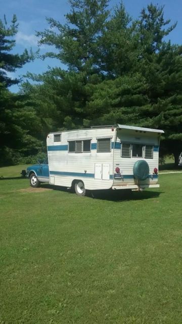1968 Blue Chevrolet C/K Pickup 3500 Factory chassis mounted 1 ton camper