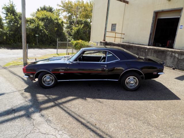 1968 Tripoli Turquoise Chevrolet Camaro 2 dr coupe
